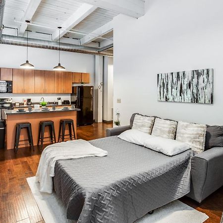 Ny Style Centric Loft With King Bed By Park Ave Apartman Rochester Kültér fotó