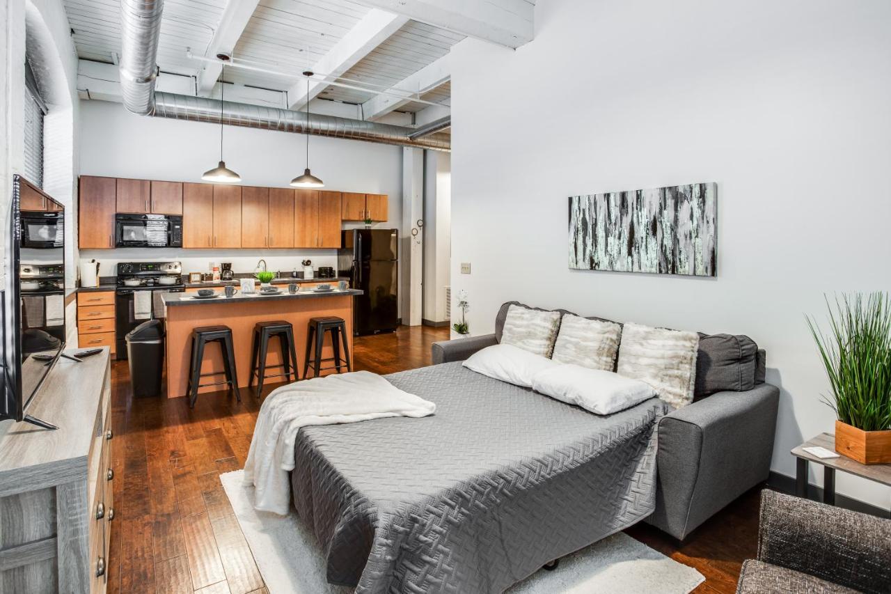 Ny Style Centric Loft With King Bed By Park Ave Apartman Rochester Kültér fotó
